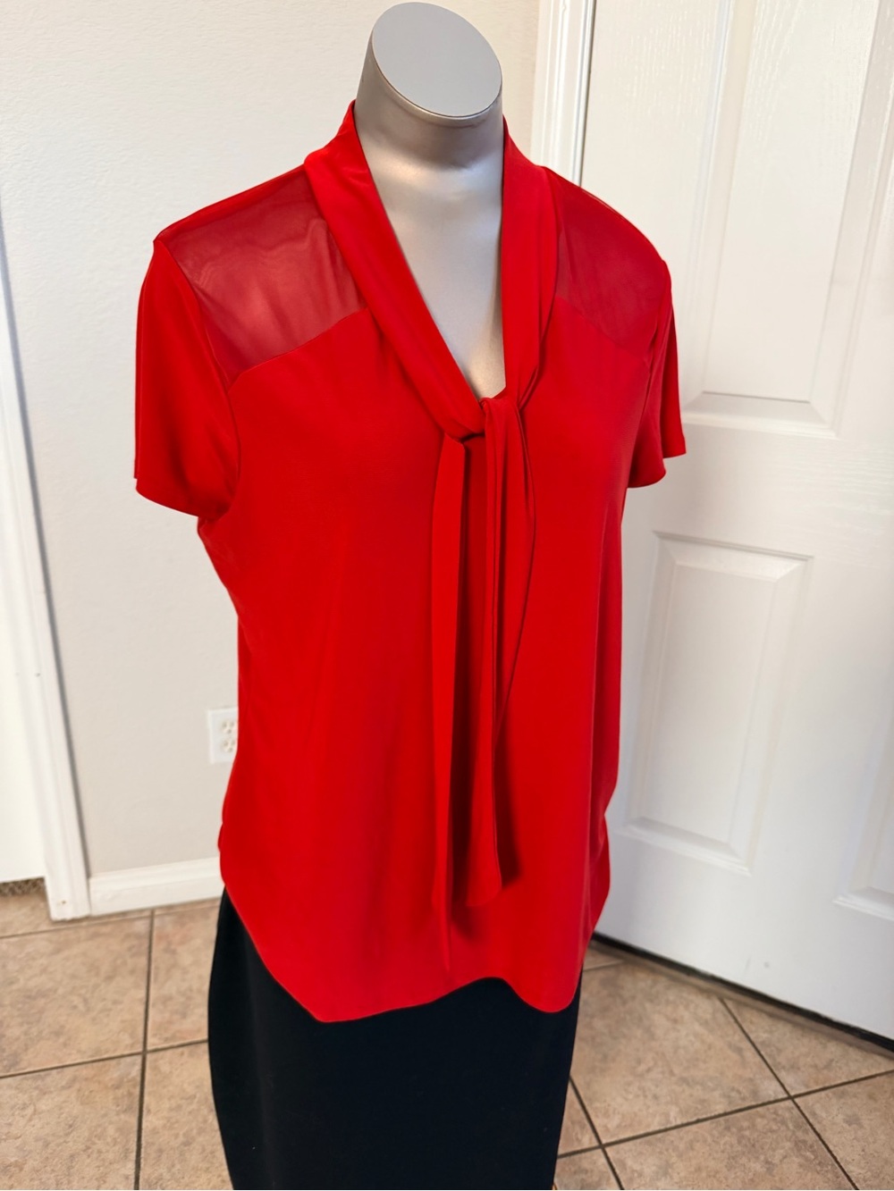 Red Tie-Neck Short Sleeve Blouse - Women